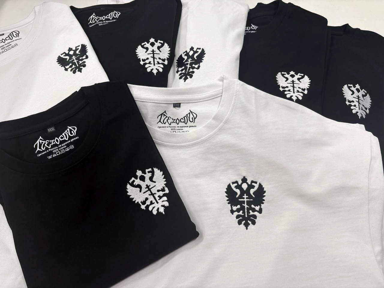 Вышивка на футболках для интернет-магазина одежды «trezocorp»