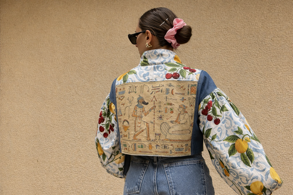 Комбинирование элементов дизайна: как сочетать несколько рисунков на одной вещи